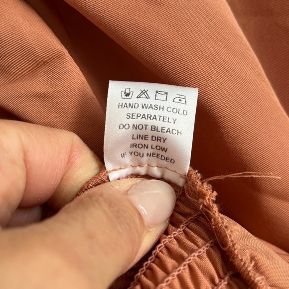 PEACH NWOT Balloon Sleeve Apricot Color Blouse Cropped, Size L - Picture 9 of 9